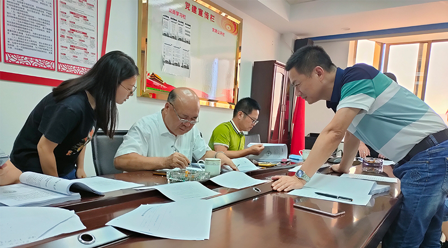 比格萊新研發(fā)的中性鍍錫添加劑技術(shù)項目，成功通過了市科技局驗收